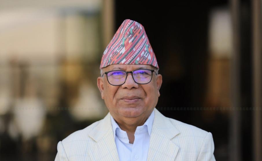 पूर्व प्रधानमन्त्ती नेपालविरुद्ध भ्रष्टचार मुद्दा दर्ता, साँसदबाट निलम्बन