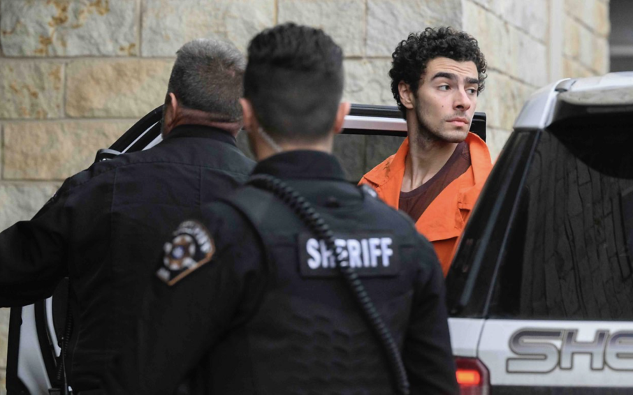 हेल्थकेयर सिइओ हत्याको आरोपीलाई फस्र्ट डिग्री अभियोग, हत्याको घटनामा कुनै नायकत्व छैनः पुलिस कमिस्नर